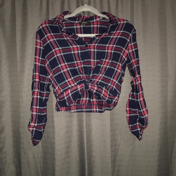 Urban Outfitters Tops - Plaid long sleeve crop top